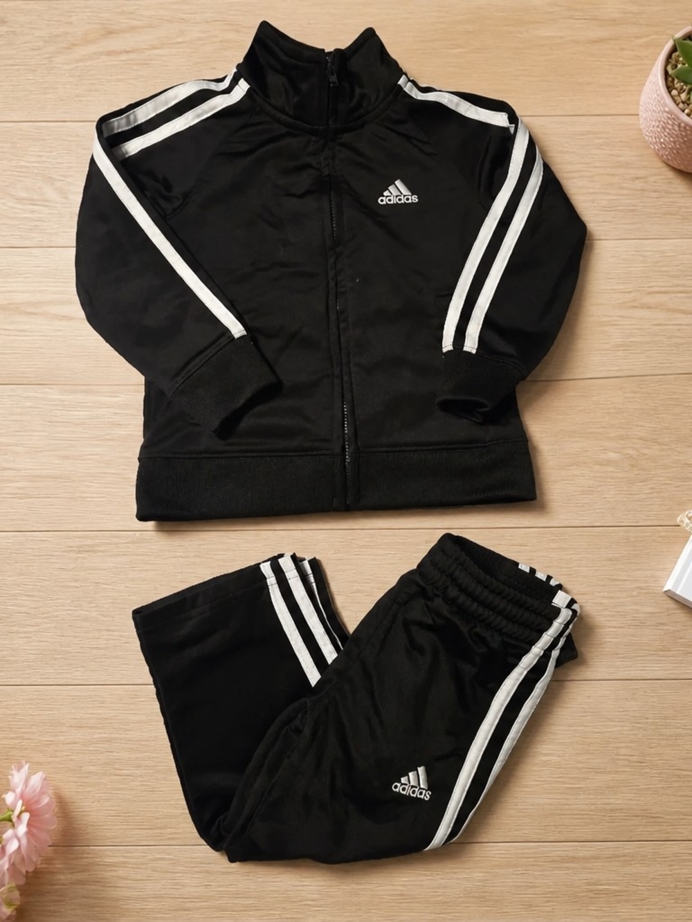 Adidas Toddler Tracksuit Set Black White 3 Stripe Jacket Pants Size 2T 2 Piece